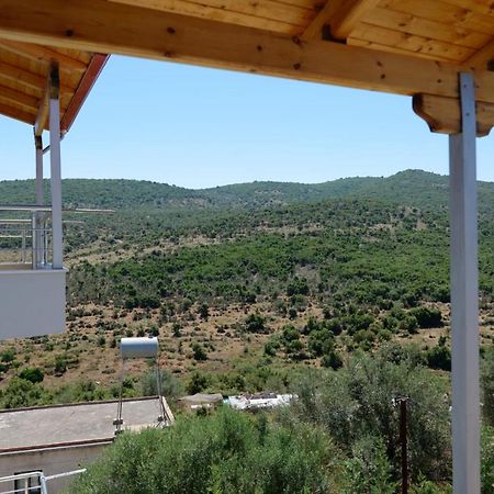 Vila Ervin Second Floor Ксамил Экстерьер фото